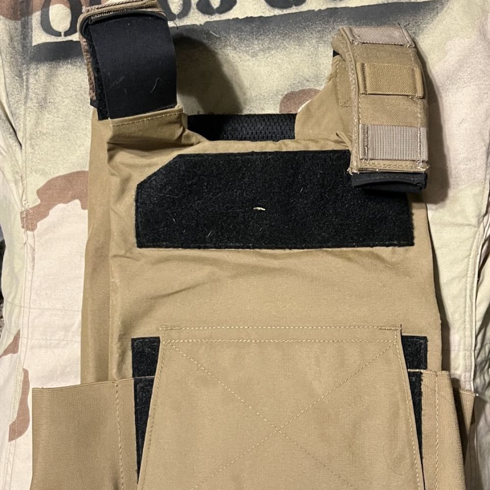 Image 4 - Hoplite plates and aro1 