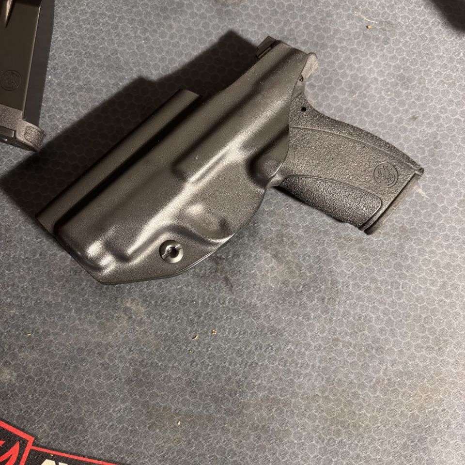 Image 2 - *SOLD*Bodyguard 2.0 Carry Comp