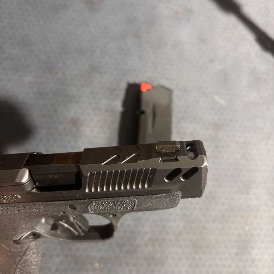 Image 1 - *SOLD*Bodyguard 2.0 Carry Comp