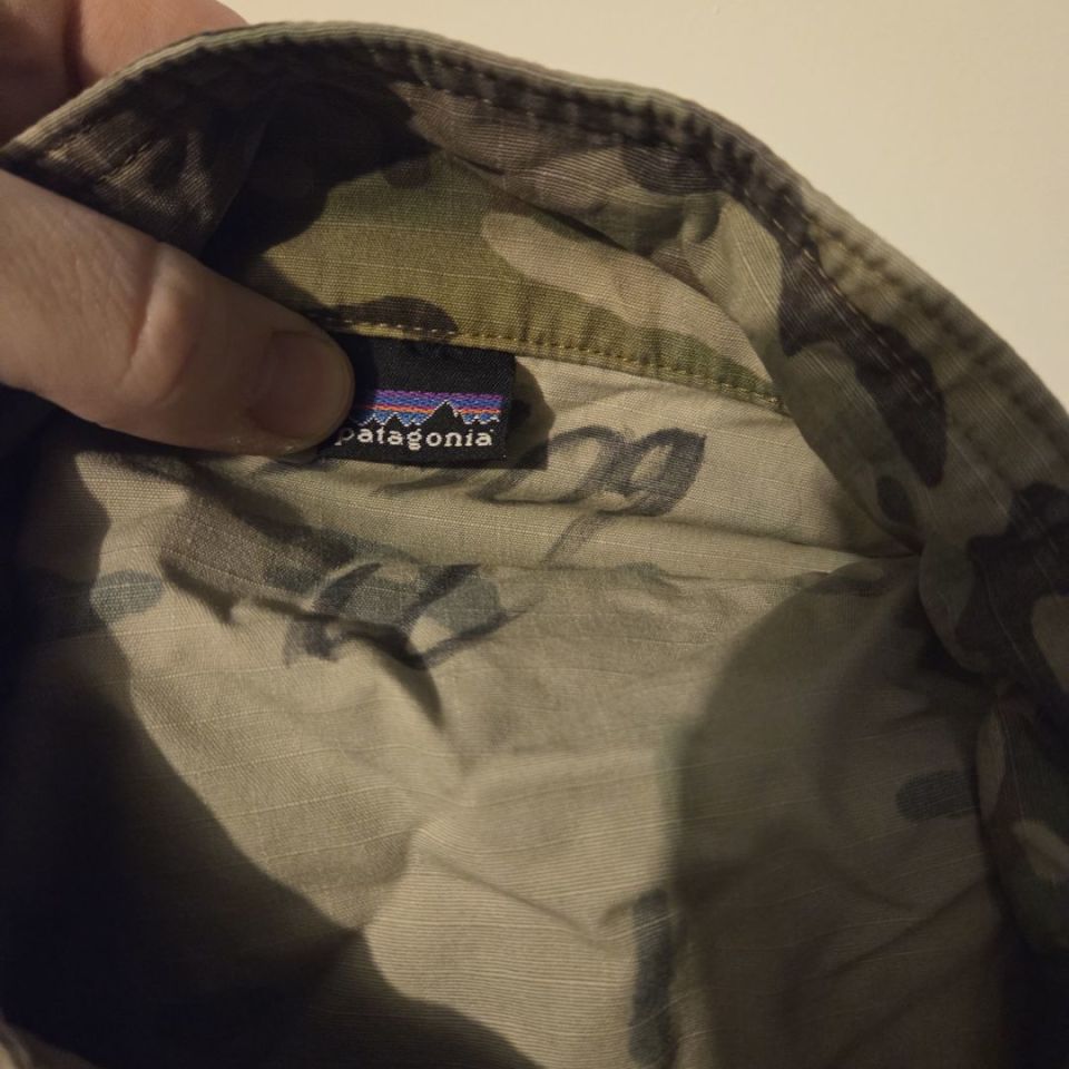Image 2 - Patagonia large multicam top