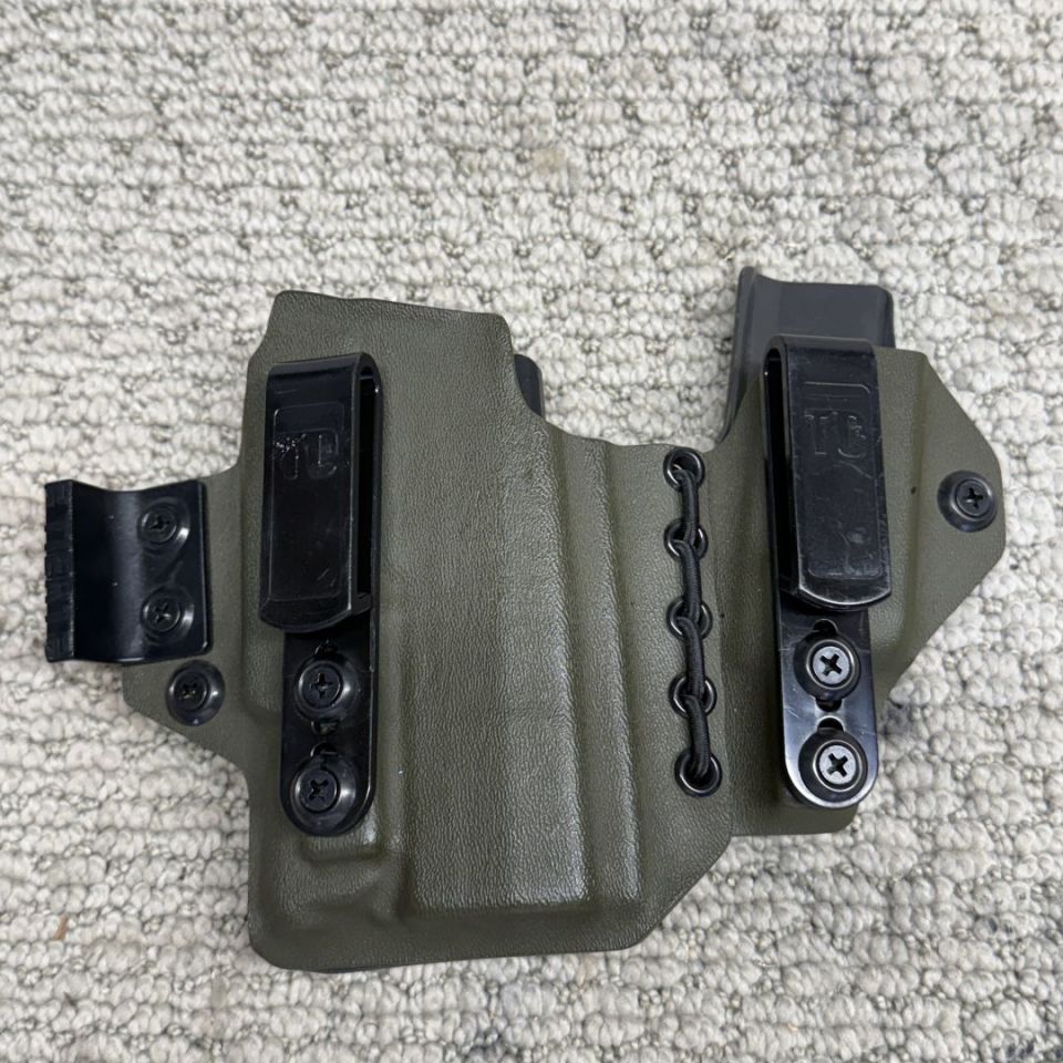 Image 4 - Holsters 