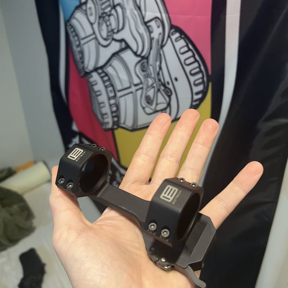 Image 1 - 34mm Eotech mount 