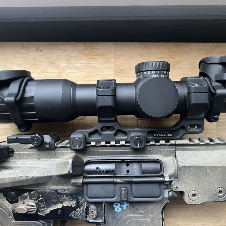 Image 3 - EO Tech VUDU 1-10 + Mount