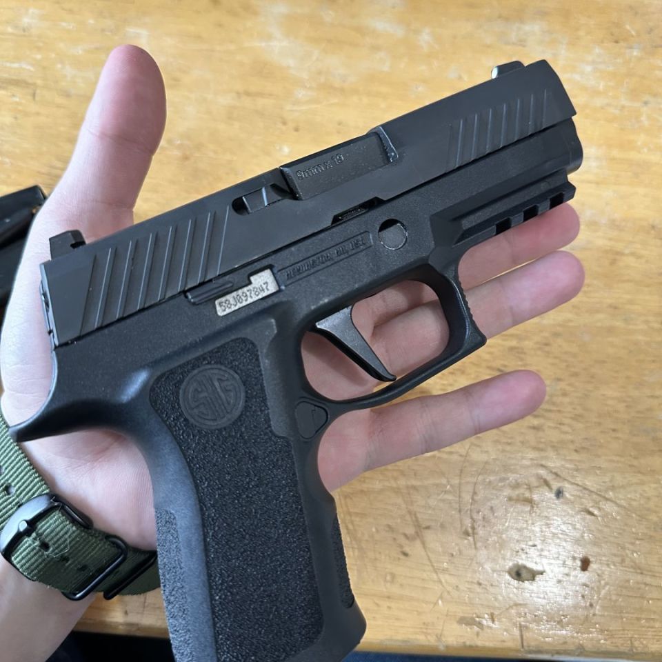 Image 2 - P320 Compact