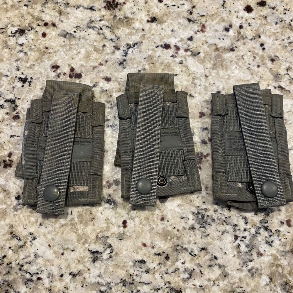 Image 2 - ACU 40mm pouches 