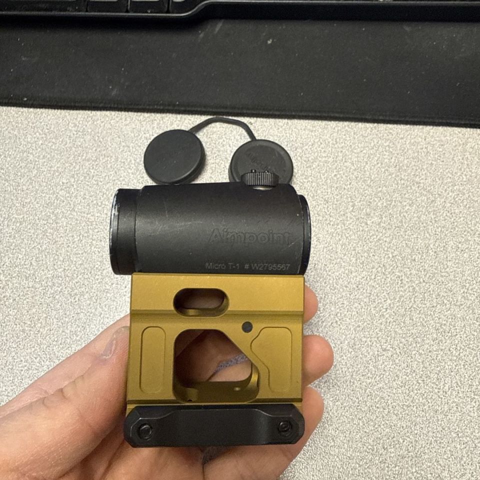 Image 3 - Aimpoint t1 unity kac battery