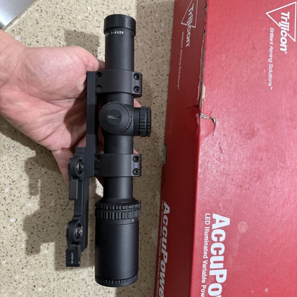 Image 2 - Mint Trijicon Accupower 1-4 LT