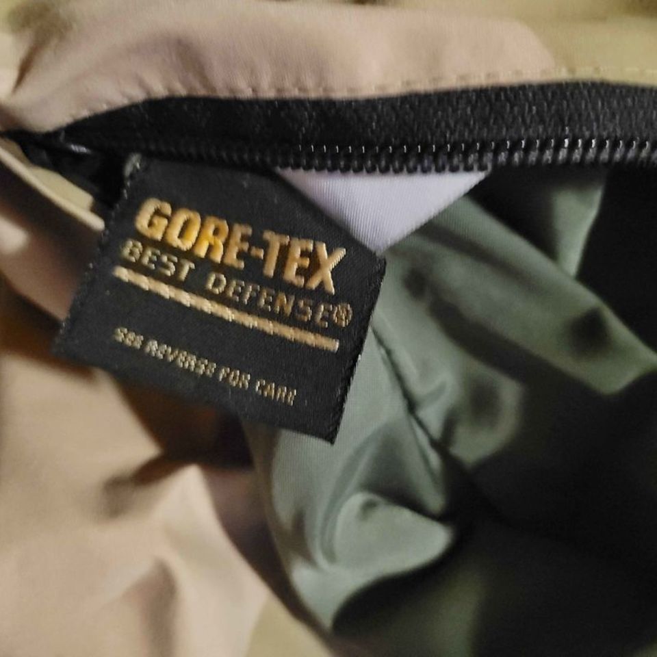 Image 2 - Goretex Adventure tech dnc\dcu