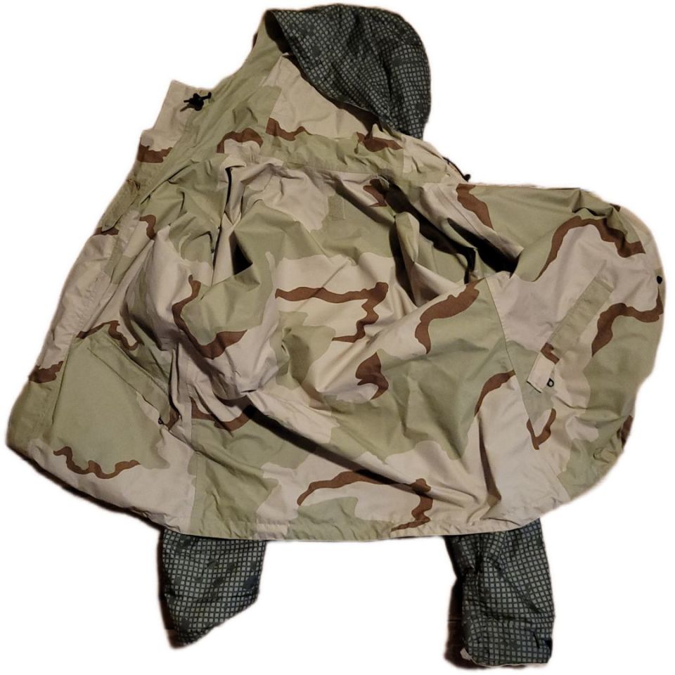 Image 5 - Goretex Adventure tech dnc\dcu