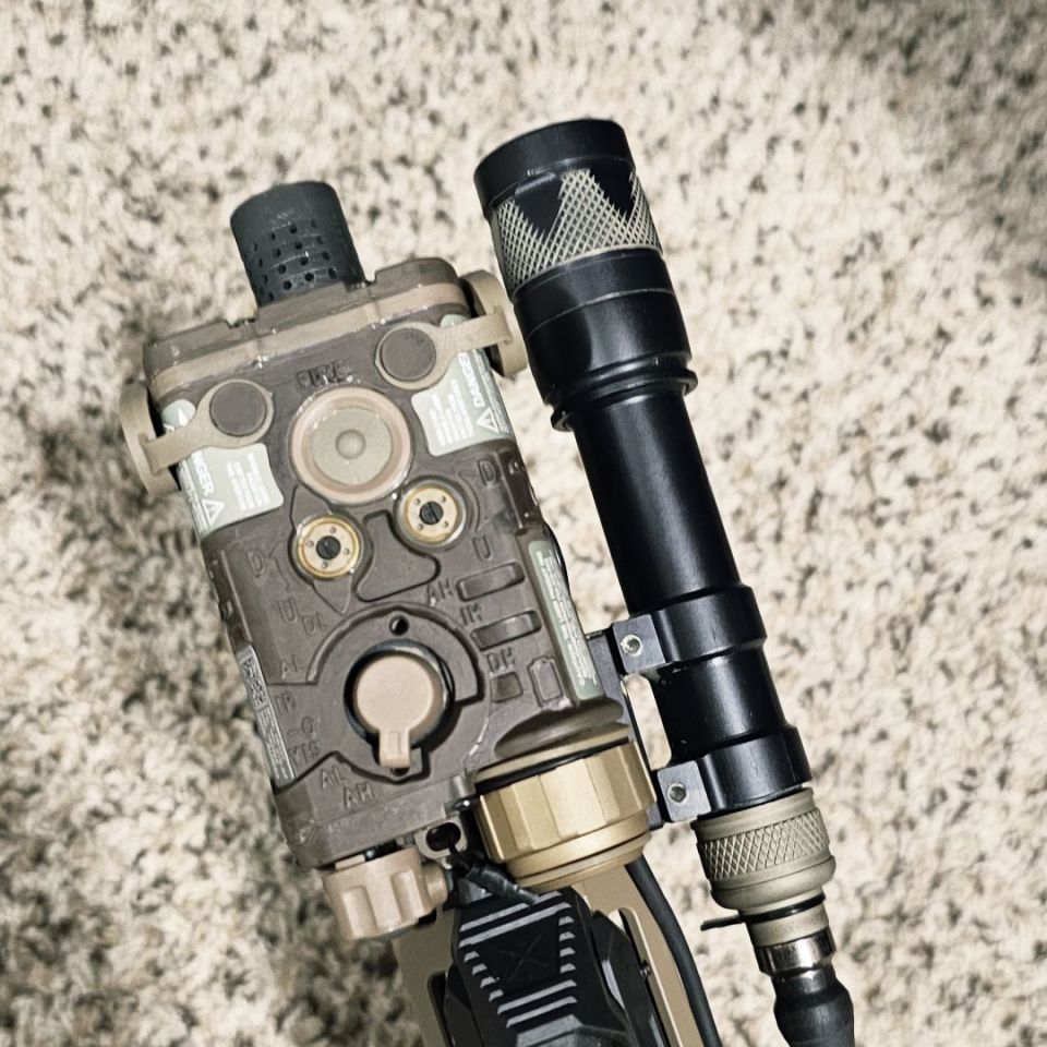 Image 1 - Ngal surefire vampire 