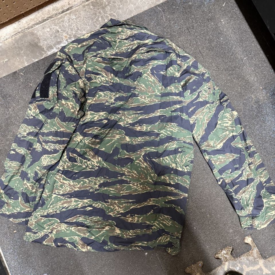 Image 2 - Platatac Kurtz Shirt / LR