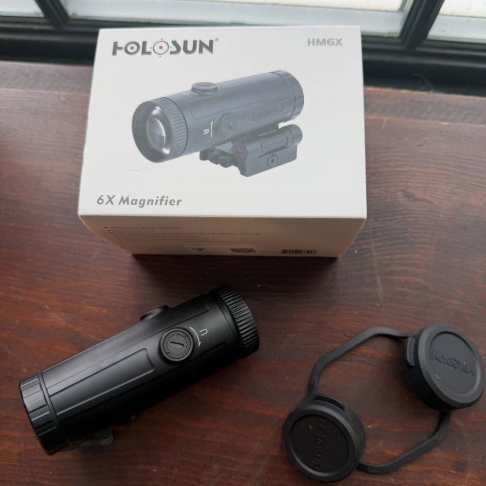 Image 2 - Holosun 6x Magnifier HM6X