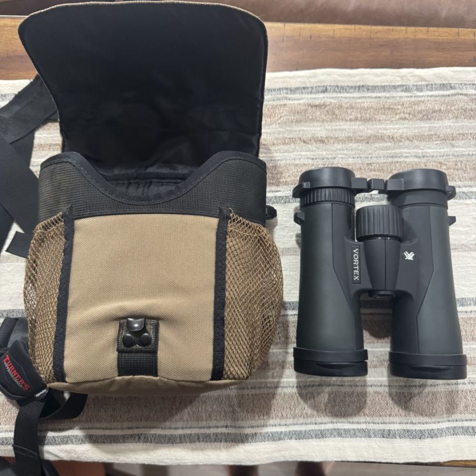 Image 1 - Vortex Crossfire HD 10x42 Bino