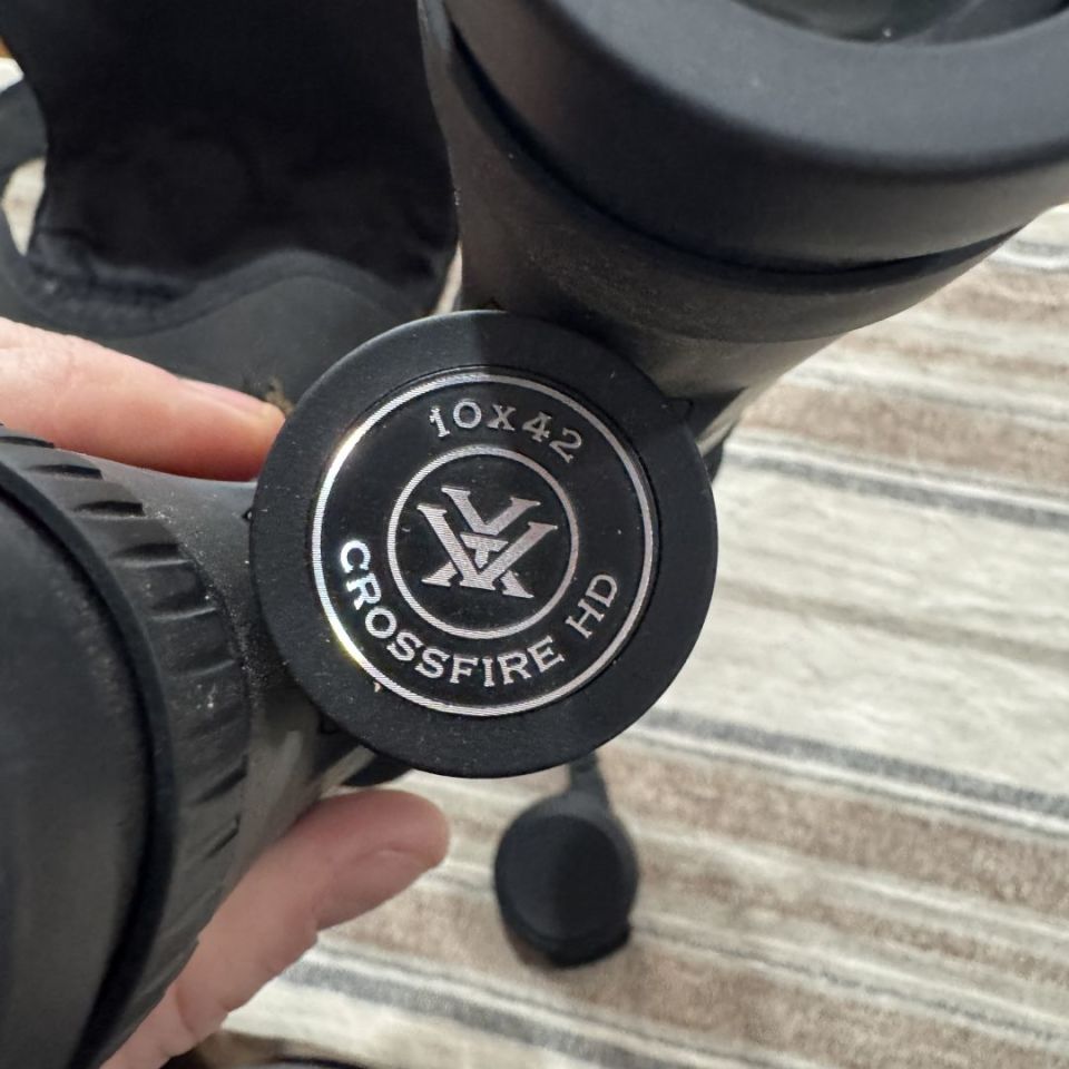 Image 2 - Vortex Crossfire HD 10x42 Bino