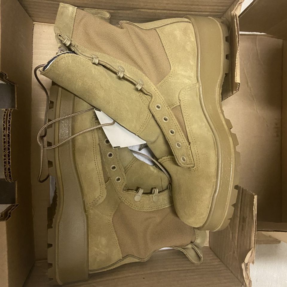 Image 2 - Altama Temperate Combat Boots