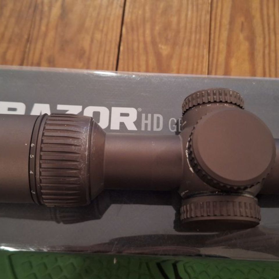 Image 3 - Vortex Razor Gen 2 E 1x6 Scope