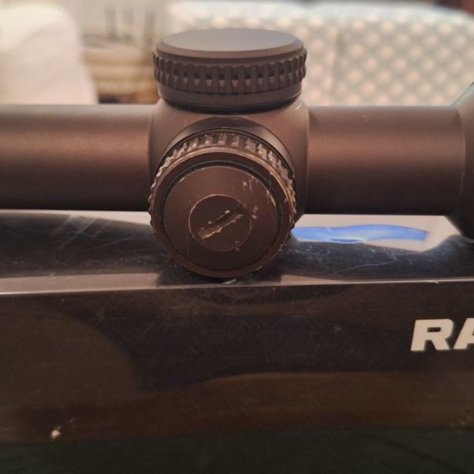 Image 2 - Vortex Razor Gen 2 E 1x6 Scope