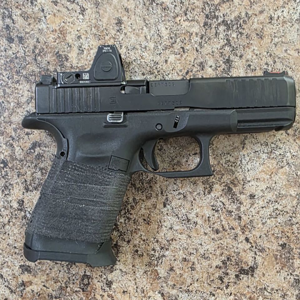 Image 2 - Glock 19 gen 5