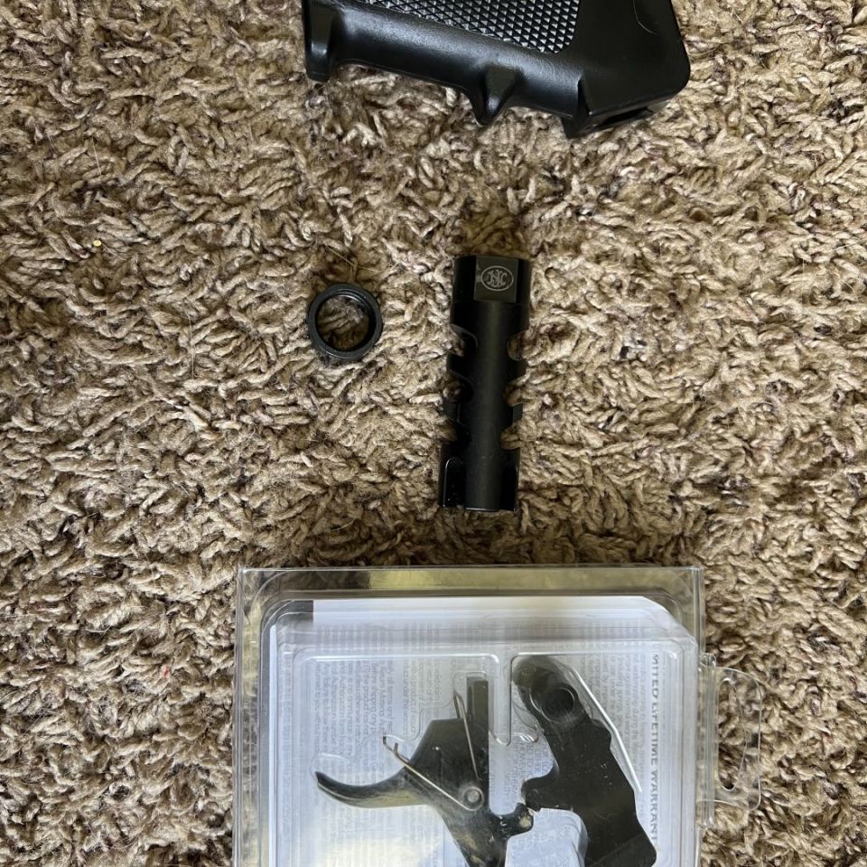 Image 1 - FN SCAR parts