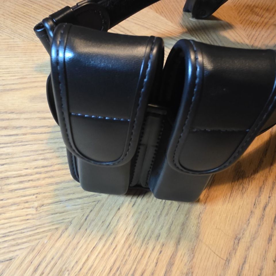 Image 3 - Bianchi duty belt and gear