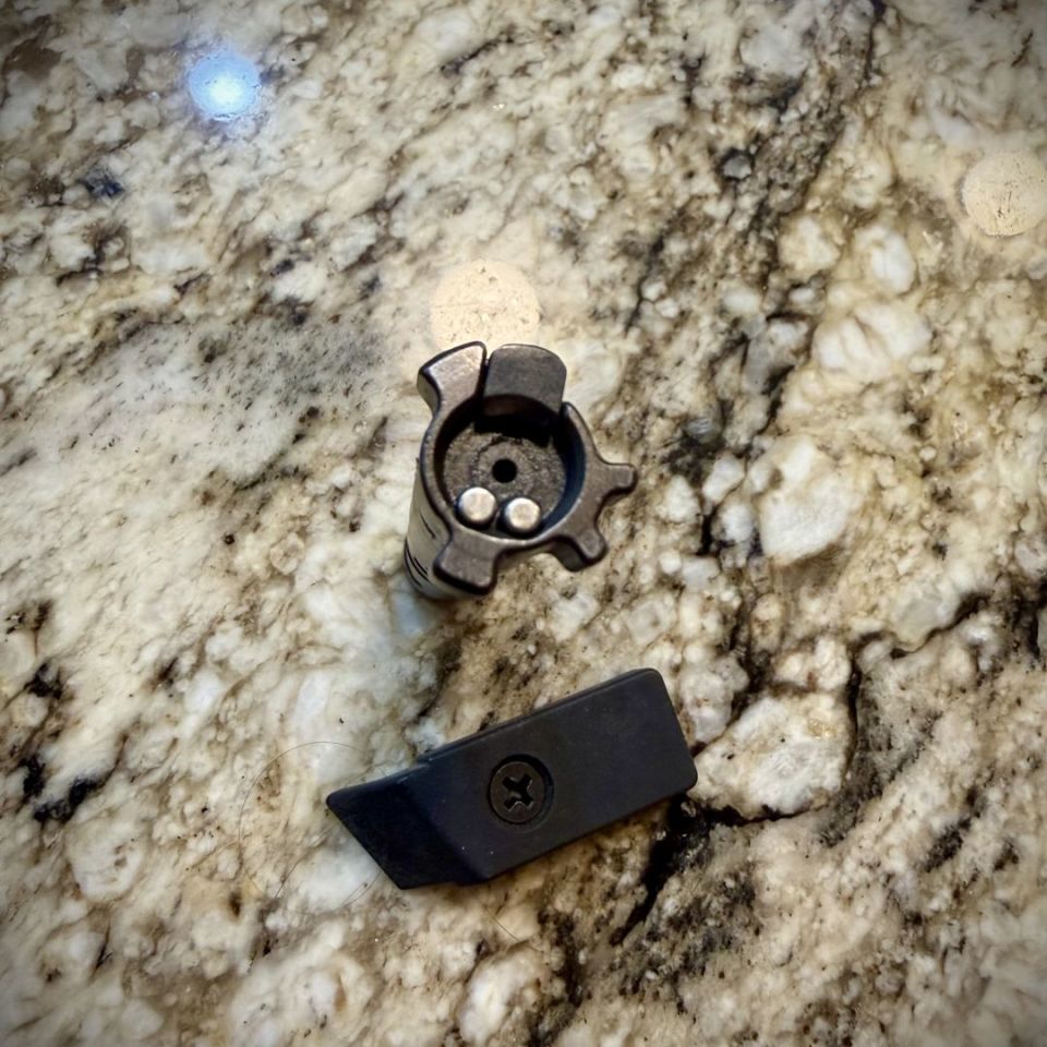 Image 2 - IWI Tavor X95 Left-Hand Bolt