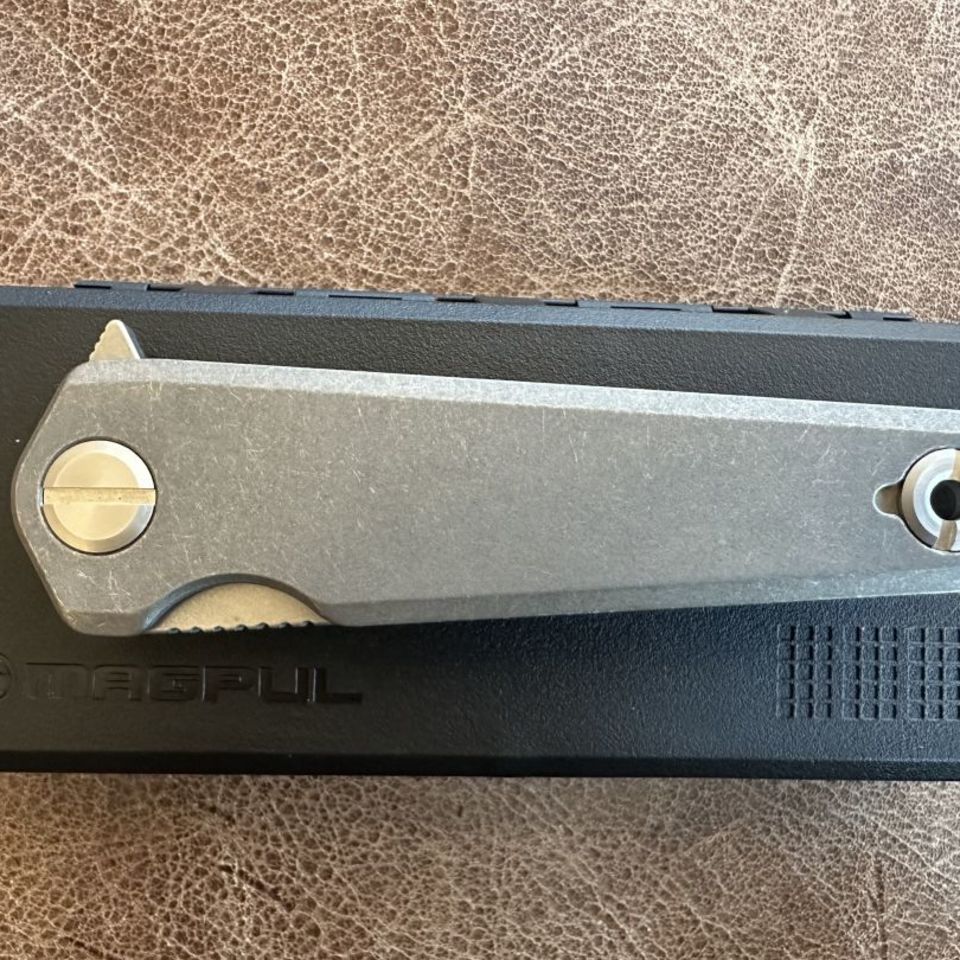 Image 4 - #0400 Magpul Rigger Titanium 