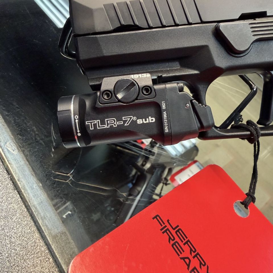 Image 4 - P320 XCarry DPP Strmlght