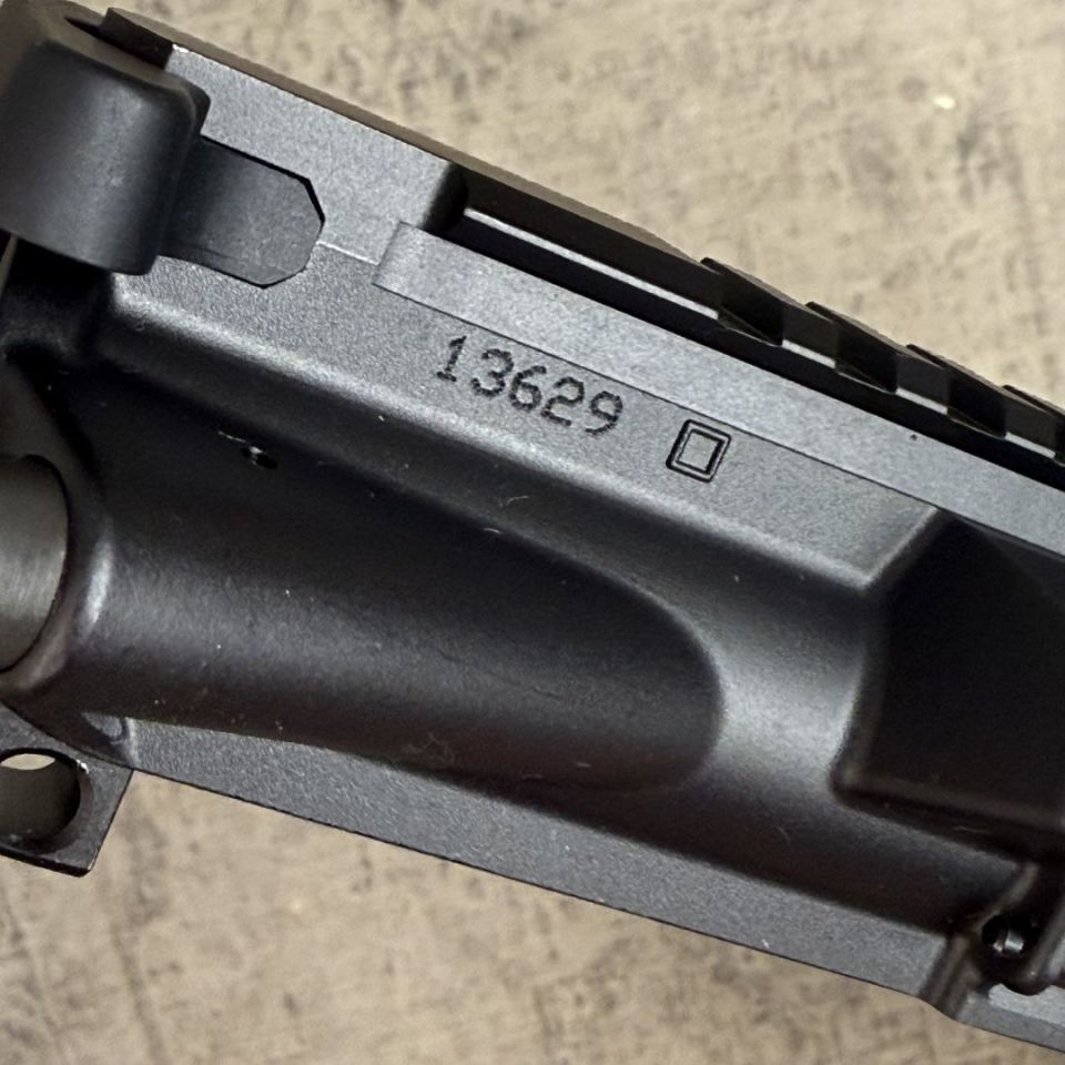 Image 2 - Colt M4 6920 16in New Upper 