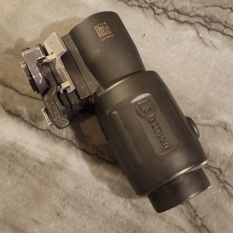 Image 4 - Eotech 553 su231 / magnifier