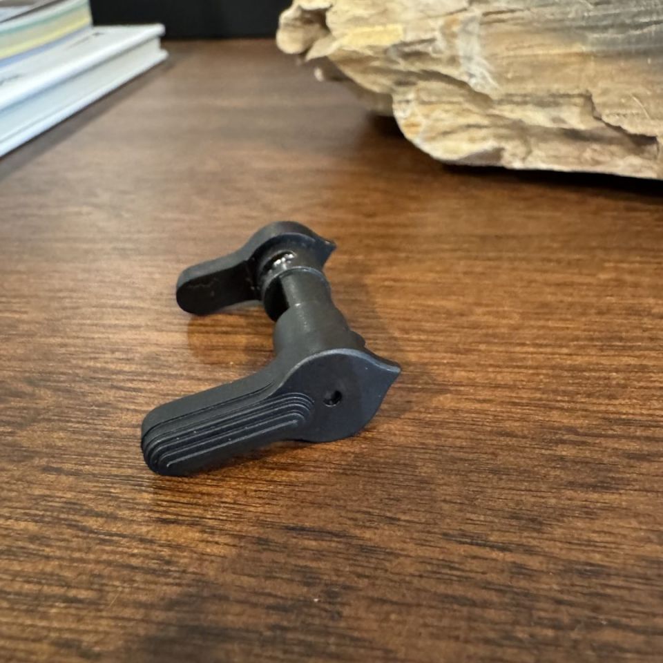 Image 1 - Geissele Super config safety