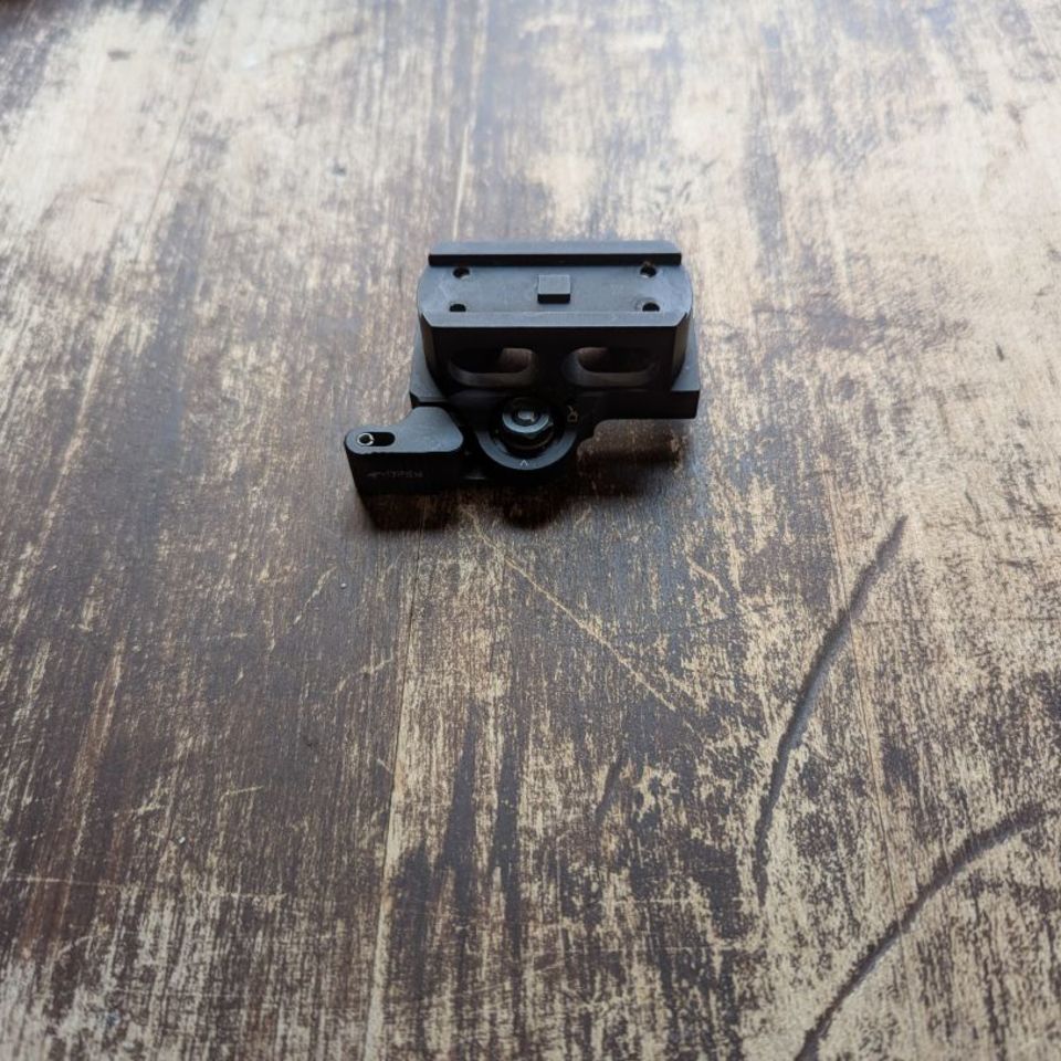 Image 1 - Larue LT660HK QD Mount