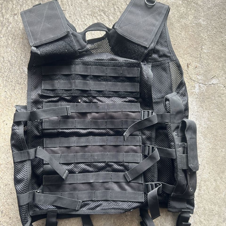 Image 2 - wts.  tac vest XL 