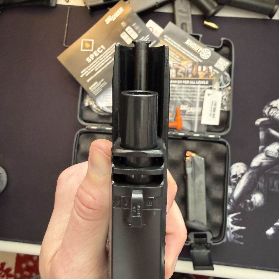 Image 2 - Sig 365 X-Macro Comp LNIB