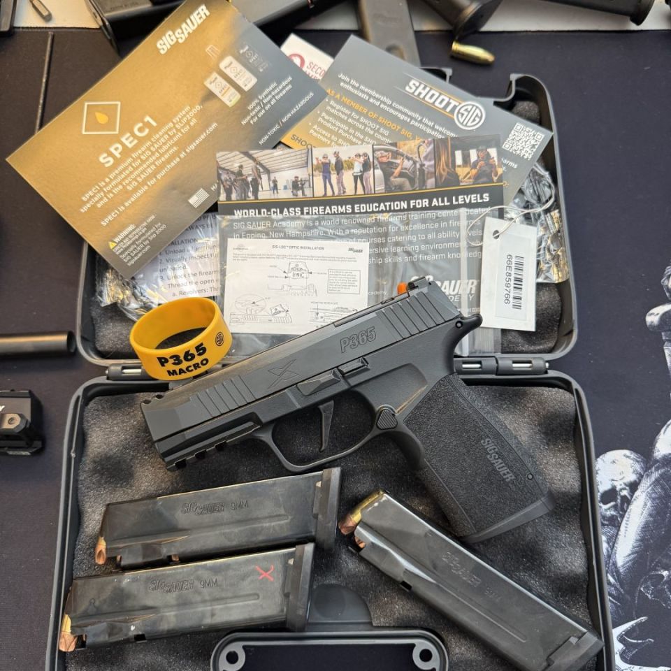 Image 1 - Sig 365 X-Macro Comp LNIB