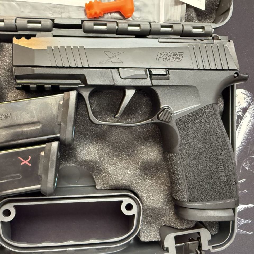 Image 3 - Sig 365 X-Macro Comp LNIB