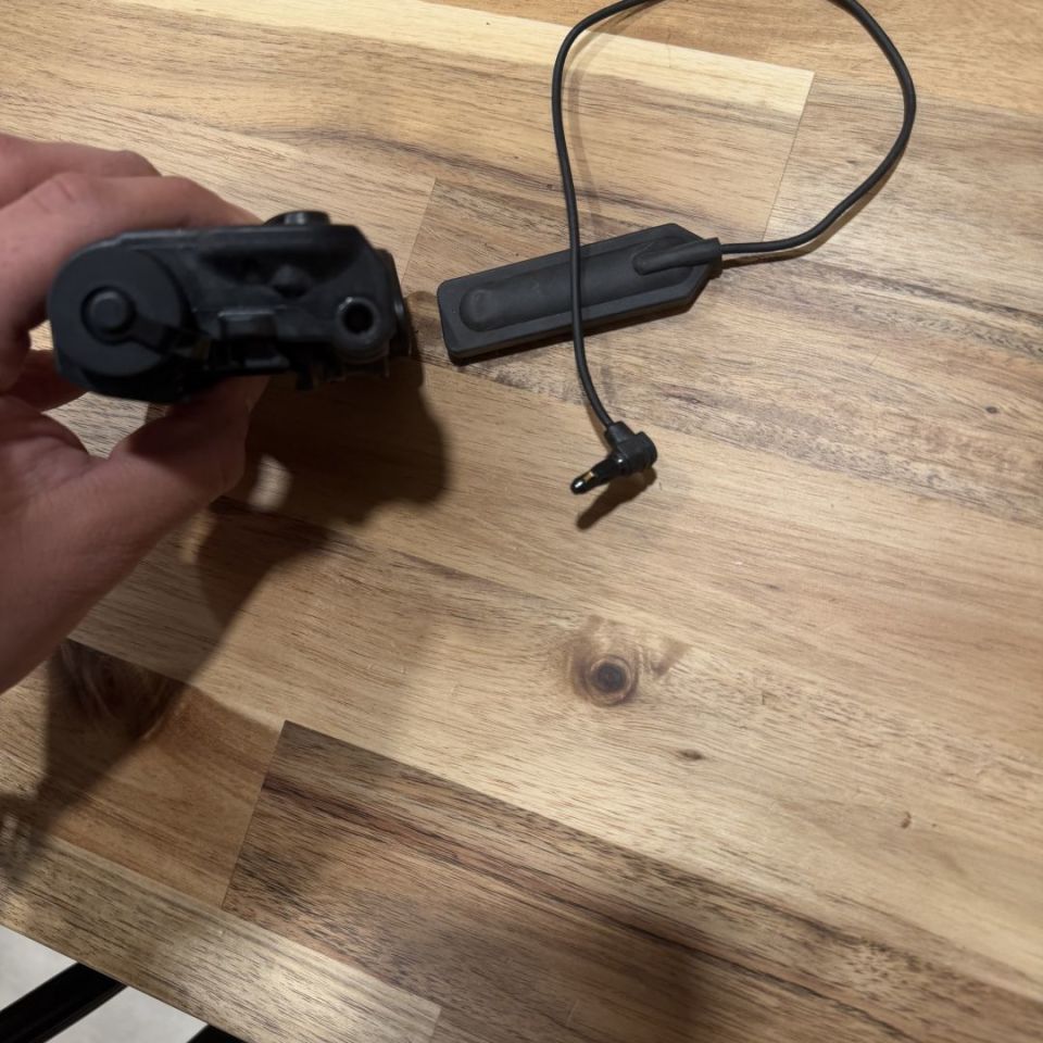 Image 5 - PEQ15 not FP