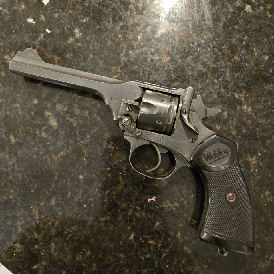 Image 2 - Webley MKIV