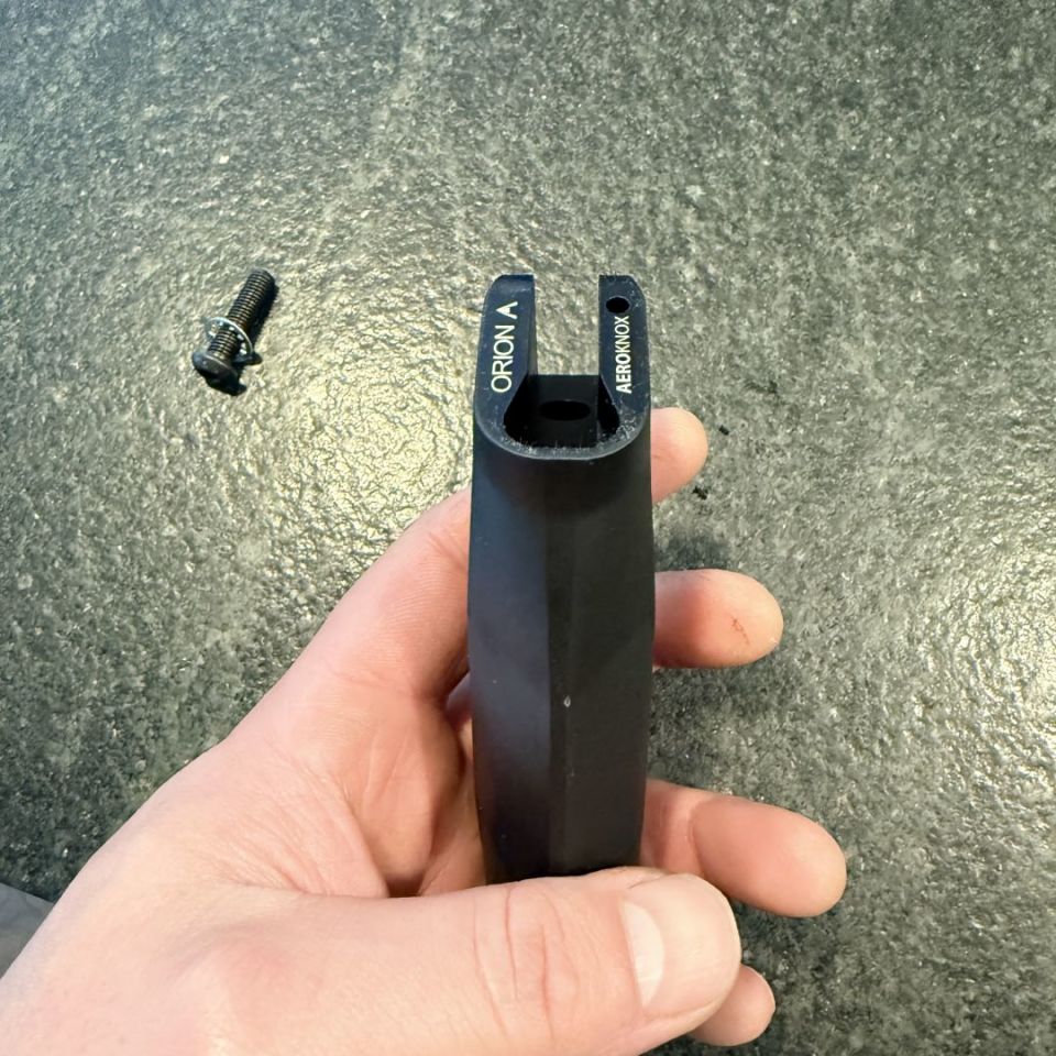 Image 3 - Aeronox Orion Aluminum Grip 