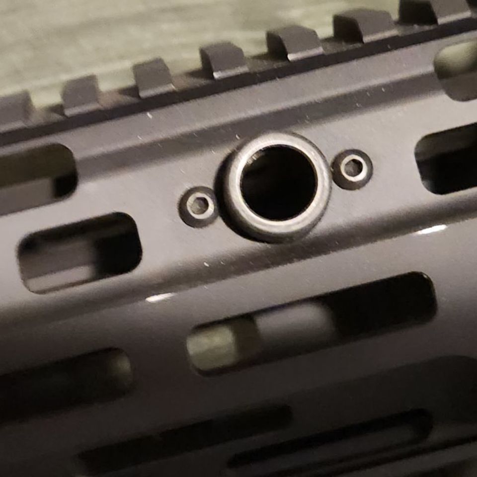 Image 4 - Unmarked hk416 mr556 handguard