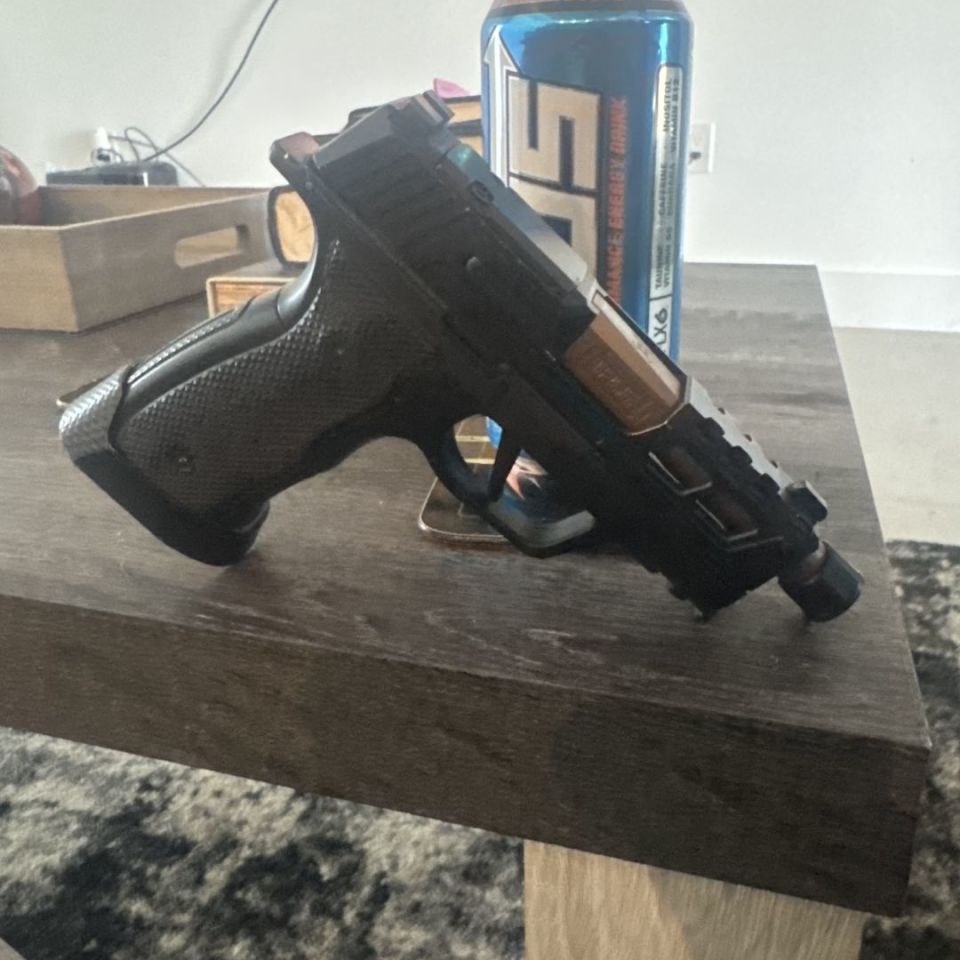 Image 1 - 365 fully custom