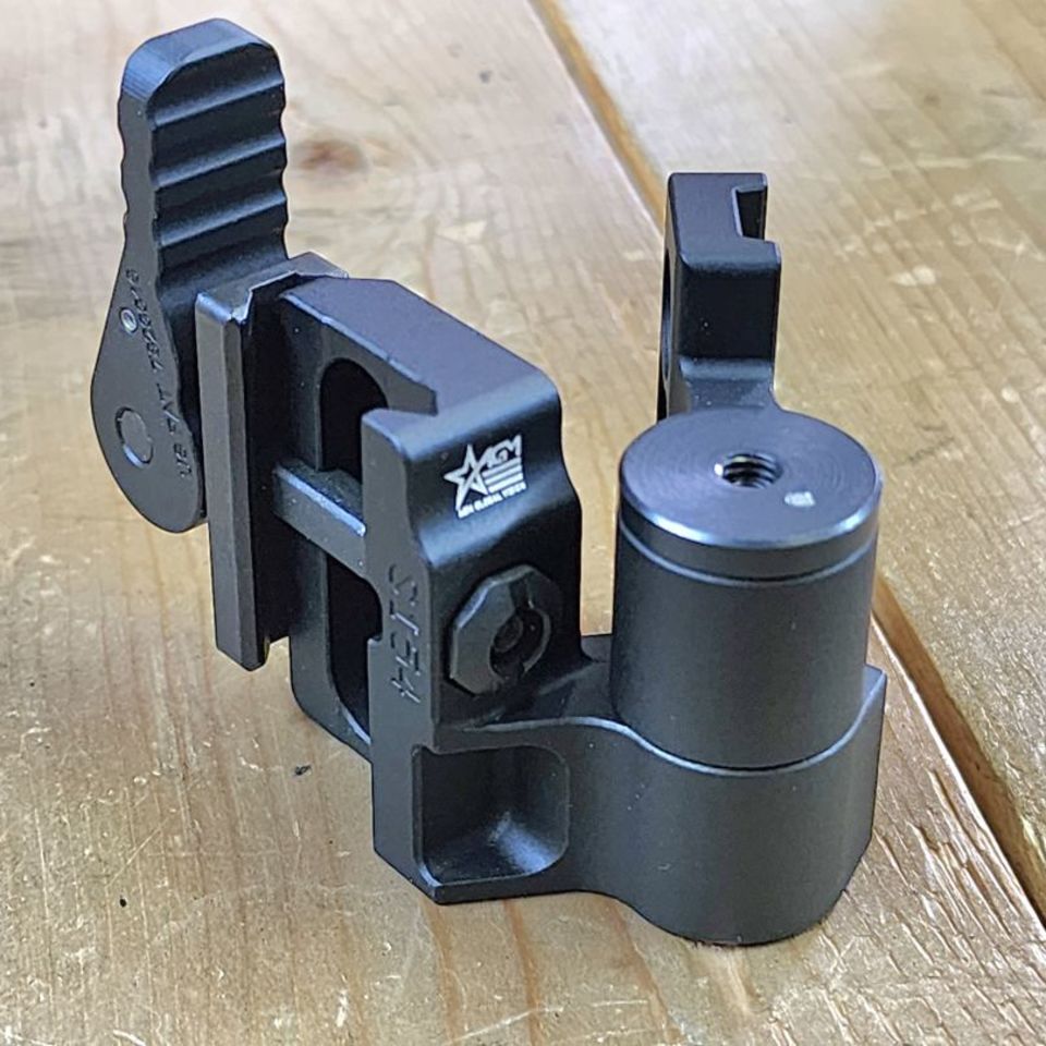 Image 3 - StingIR Flip-to-Side QD Mount