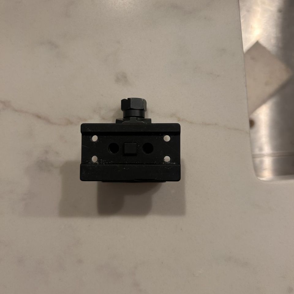 Image 2 - Geissele super mount T1 Mount