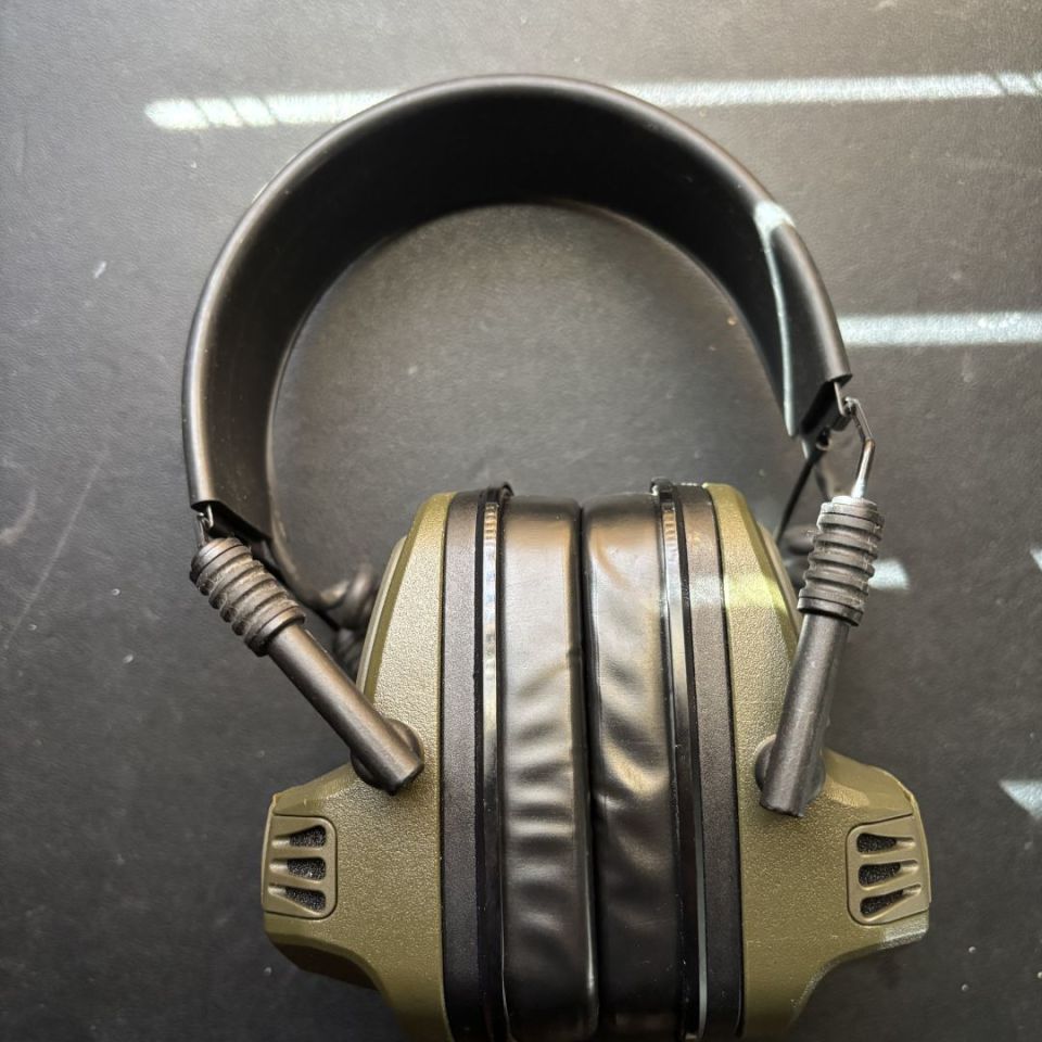 Image 2 - Otto noise barrier 