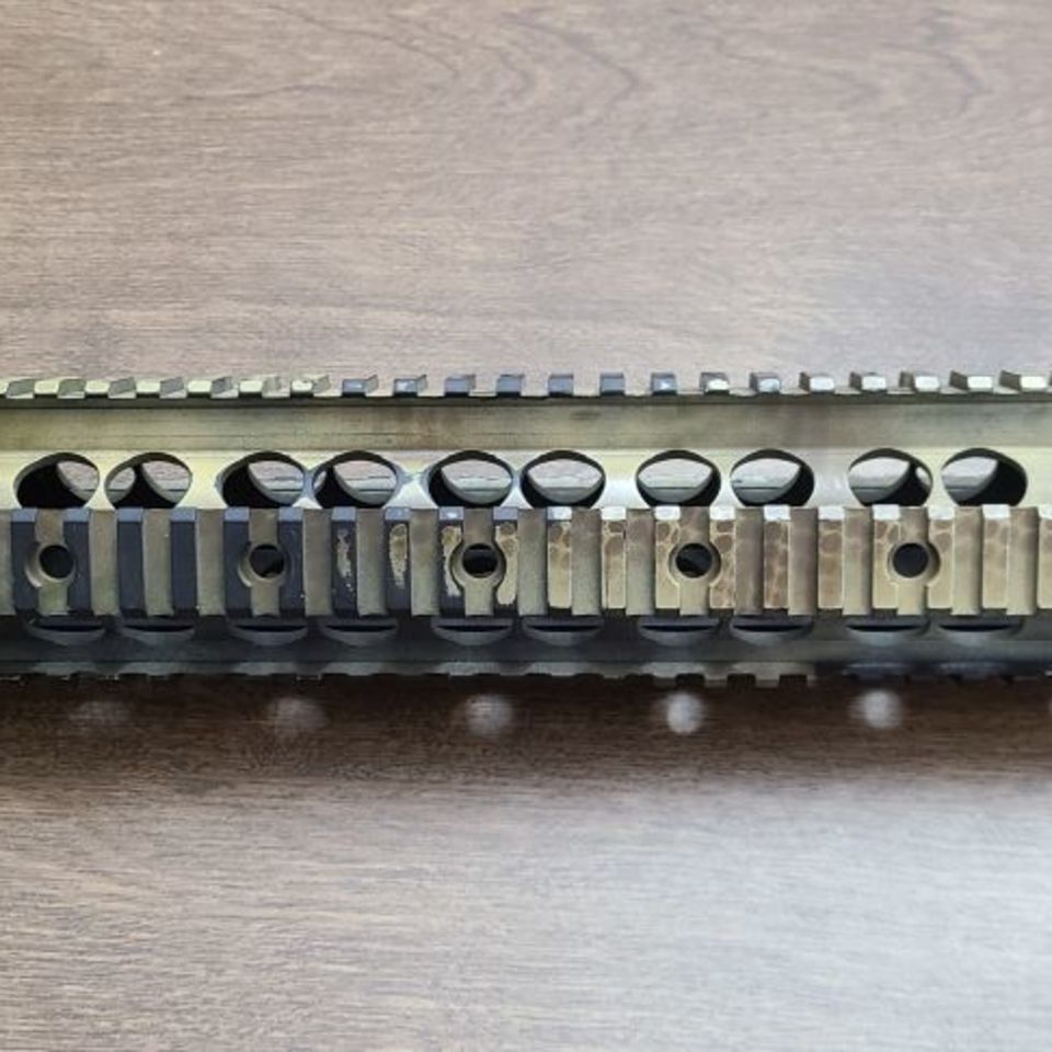 Image 3 - Knight's Armament Mk11 rail