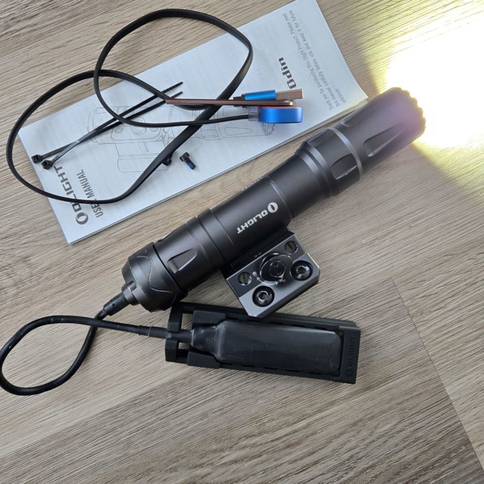 Image 1 - Olight Odin Grey MLOK