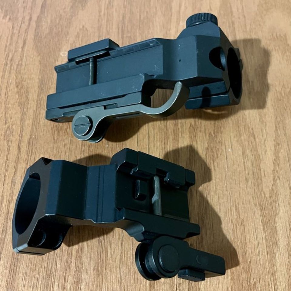 Image 3 - GG&G 30mm Aimpoint Mount