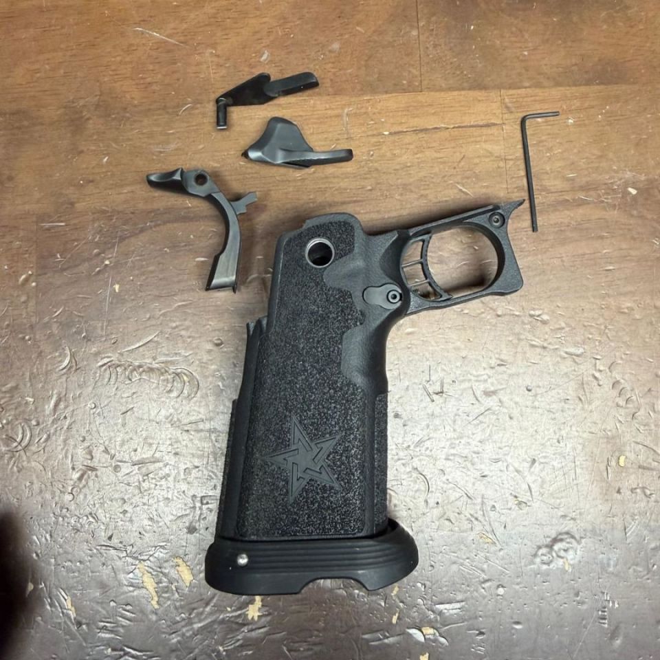 Image 1 - Staccato P Grip