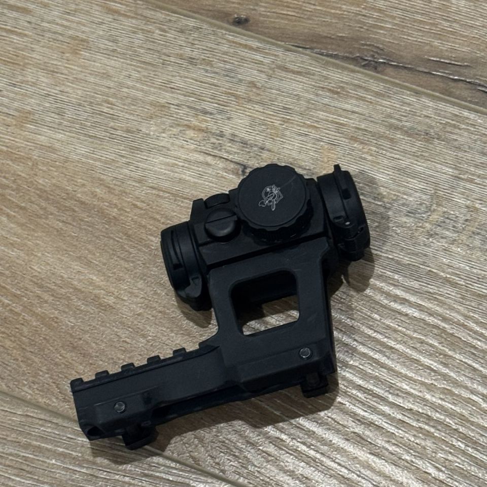 Image 1 - WTT - Skyscraper and T2