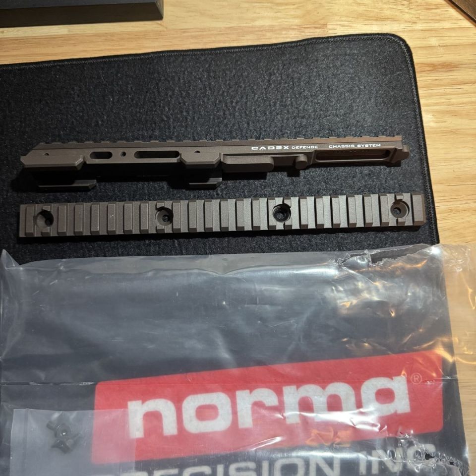 Image 1 - Cadex top rail