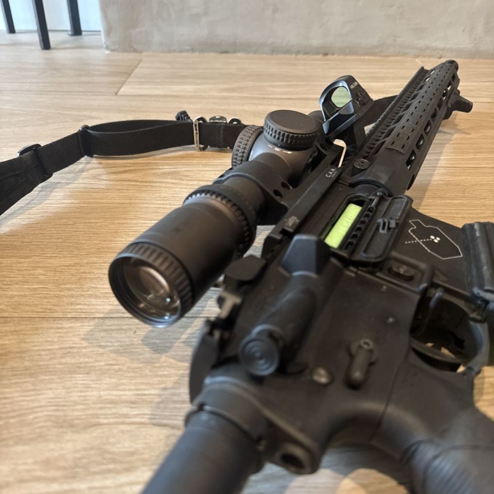 Image 1 - Vortex Razor Gen III 1-10 MRAD